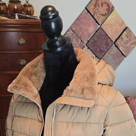 Michael Kors Beige Puffer Jacket - Picture 8 of 13